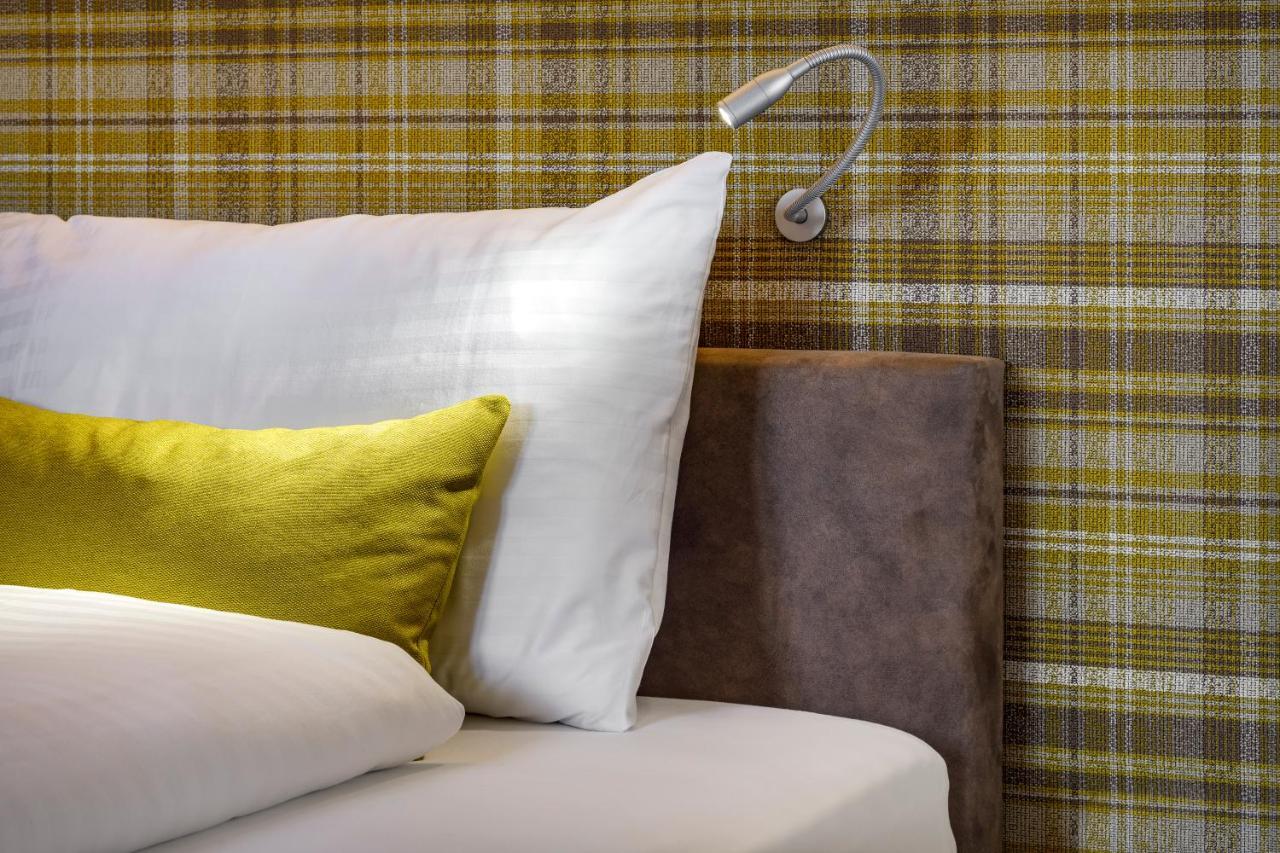 Hotel Schweizerhof Ветцикон Екстериор снимка