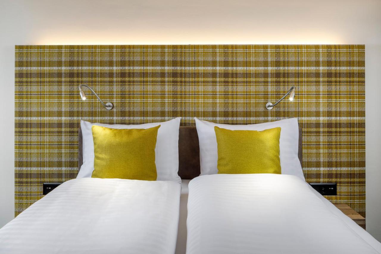 Hotel Schweizerhof Ветцикон Екстериор снимка