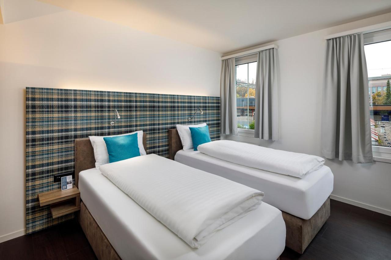 Hotel Schweizerhof Ветцикон Екстериор снимка