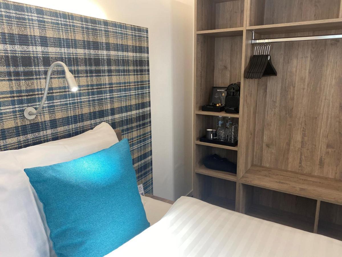 Hotel Schweizerhof Ветцикон Екстериор снимка
