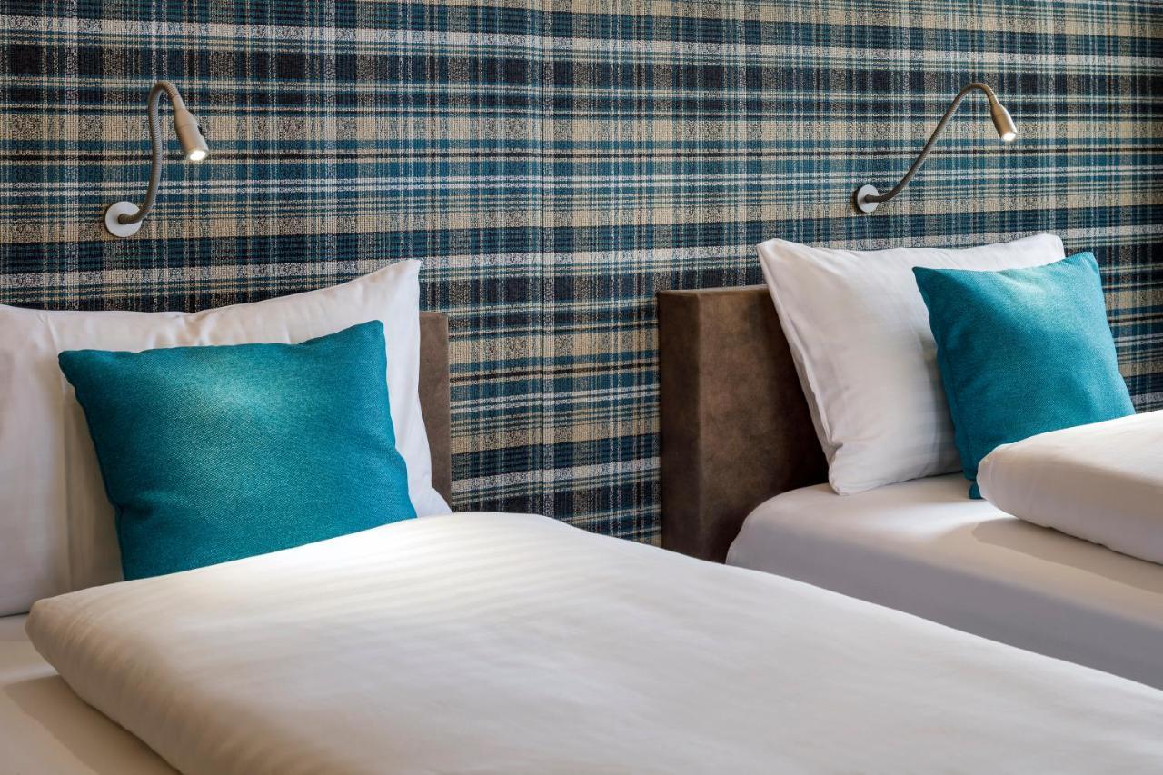 Hotel Schweizerhof Ветцикон Екстериор снимка