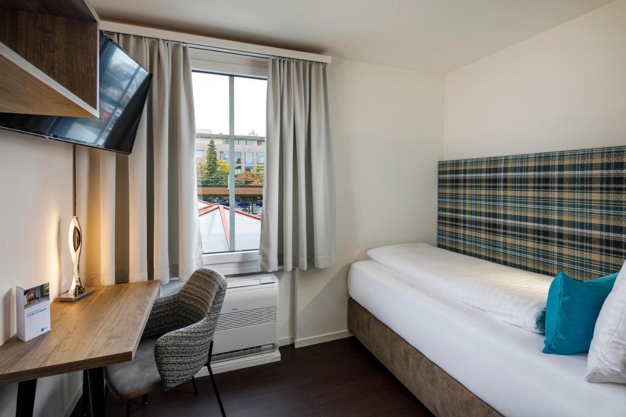 Hotel Schweizerhof Ветцикон Екстериор снимка